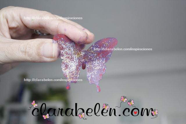 Cómo decorar mariposas de cartulina con esmaltes de uñas