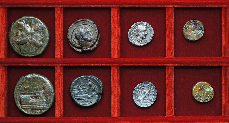 RRC 313 L.MEMMI GAL Memmia bronzes, RRC 314 L.COT Aurelia denarius, RRC 315 L.H.TVB Hostilia uncia, Ahala collection, coins of the Roman Republic