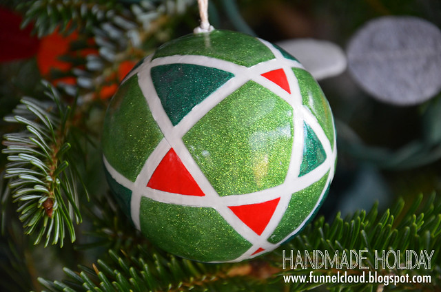 handmade holiday | painted glitter balls