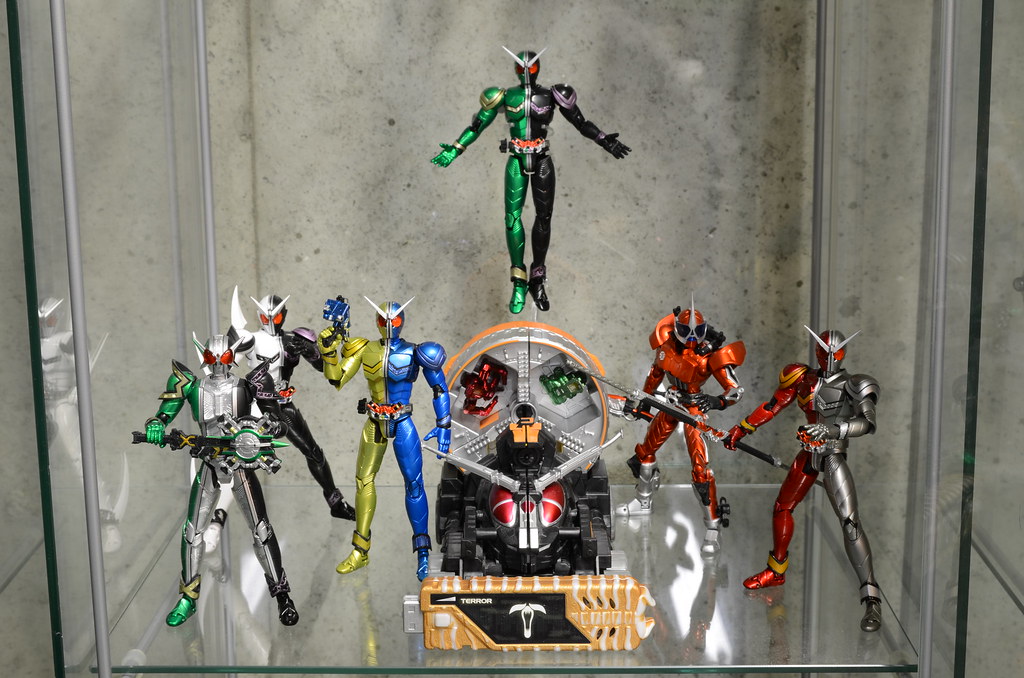 Kamen Rider W Display