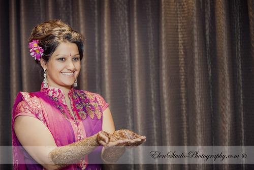 Indian-wedding-photographer-Henna-night-V&A-Elen-Studio-Photograhy-009