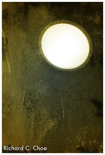 Lamp (2012, 12.2) by rchoephoto