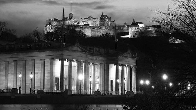 National Gallery of Scotland and Edinburgh Castle