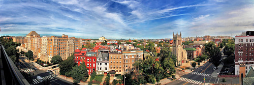 panorama of 16th Street, NW in Washington (by: Schodts, creative commons)