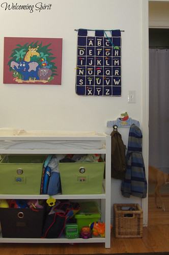 Zoom's room, changing table