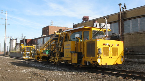 A track maintenance vehicle.  Chicago Illinois.  Sunday, November 25th, 2012. by Eddie from Chicago