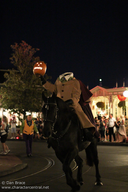 Mickey's "Boo-to-You" Halloween Parade