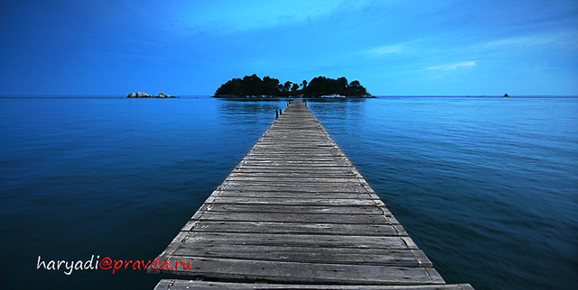Download this Berhala Island Riau Islands picture