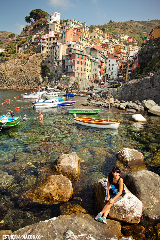 Hanging out on the rocks at Riomaggiore Marina | Cinque Terre Italy | Travel Photography