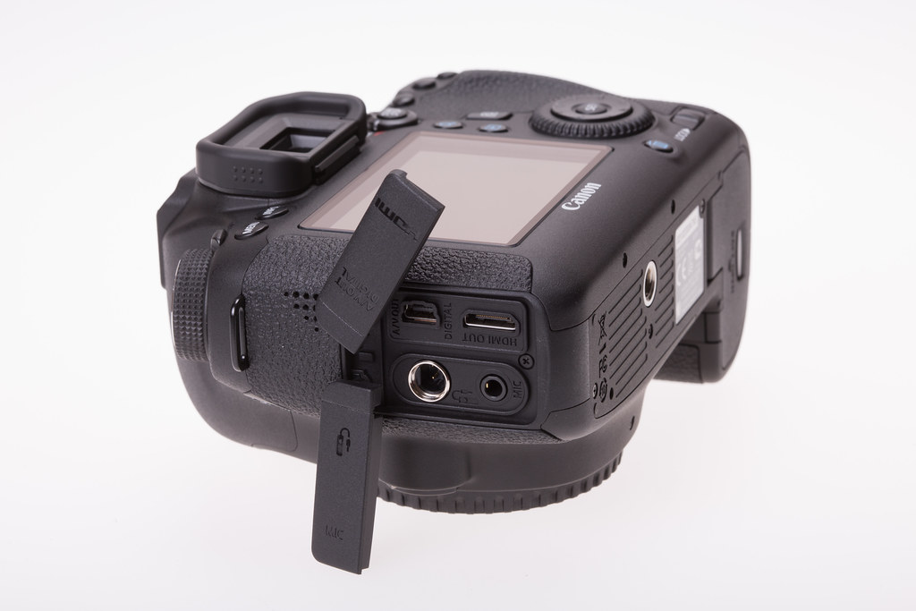 Canon EOS 6D Unboxed 0.006 sec (1/160), f/16.0, 100 mm, EF100mm f/2.8 Macro USM