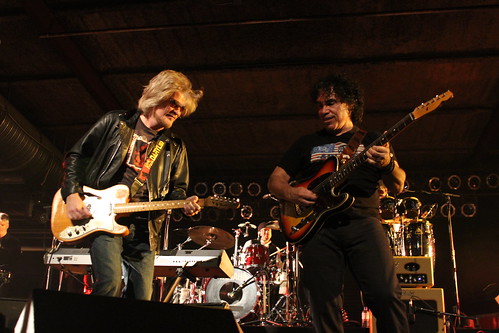 Hall and Oates 040