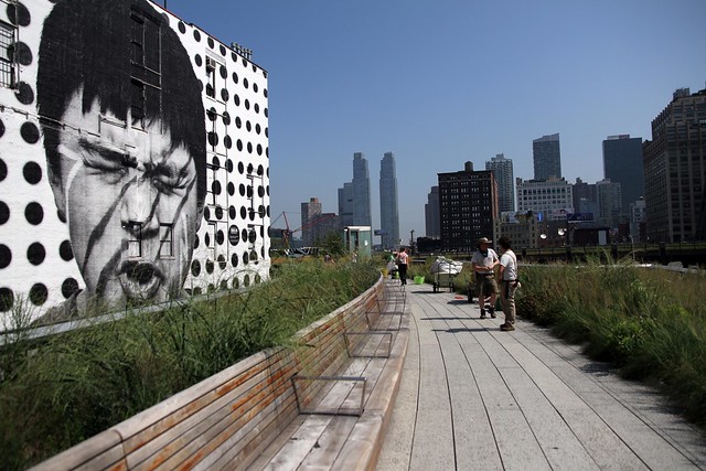 walking on the high line