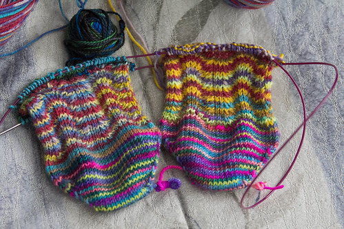 Staccato socks:in progress