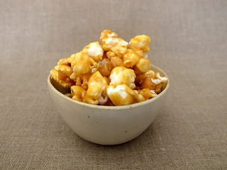 NYAnything｛吃喝玩紐約 香甜好生活｝：吃不停的焦糖爆米花 2012 Christmas Caramel Popcorn