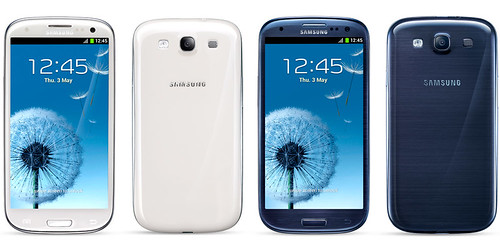 Samsung-Galaxy-S3-white-blue