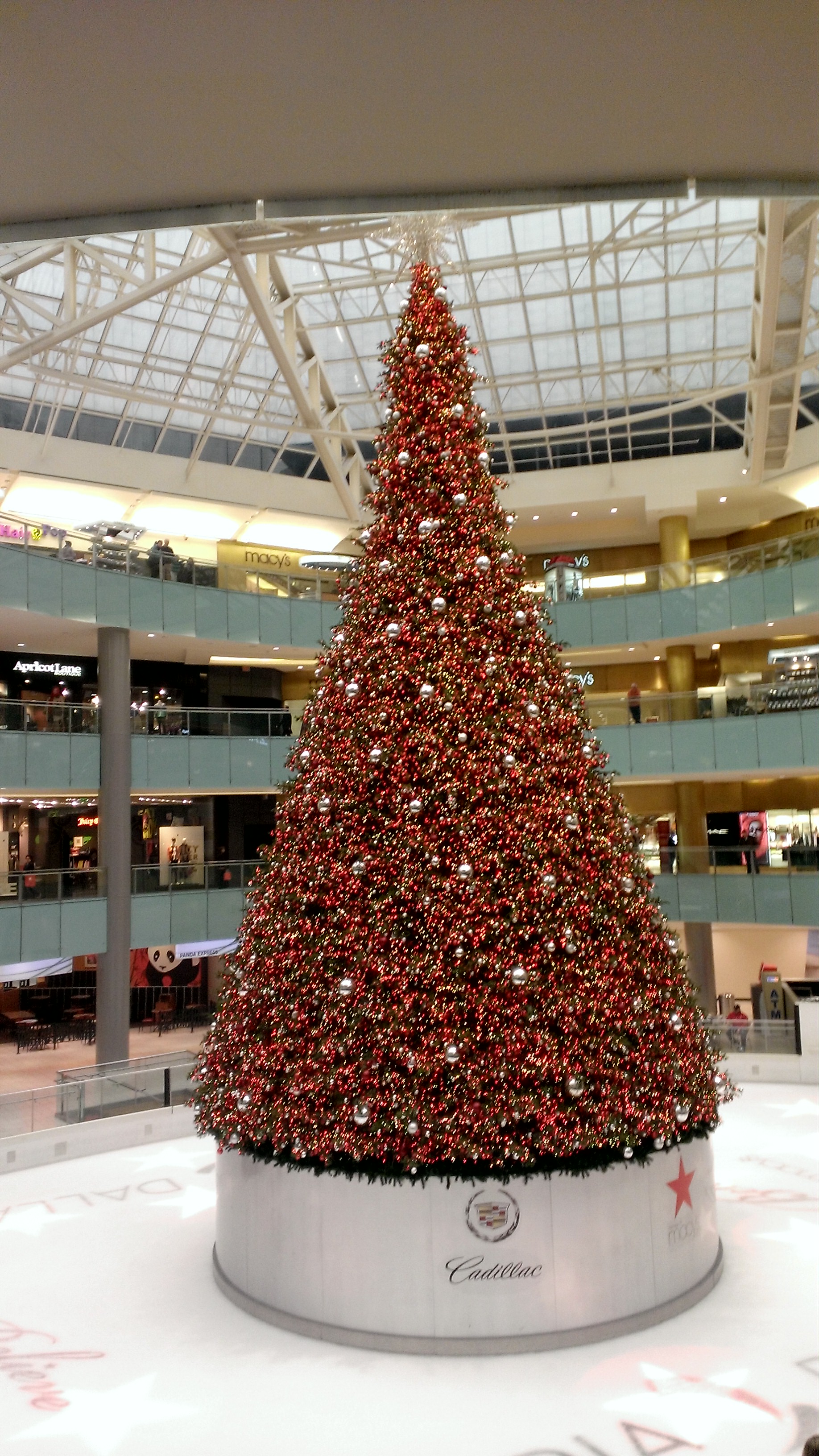 Westin Galleria Christmas Tree