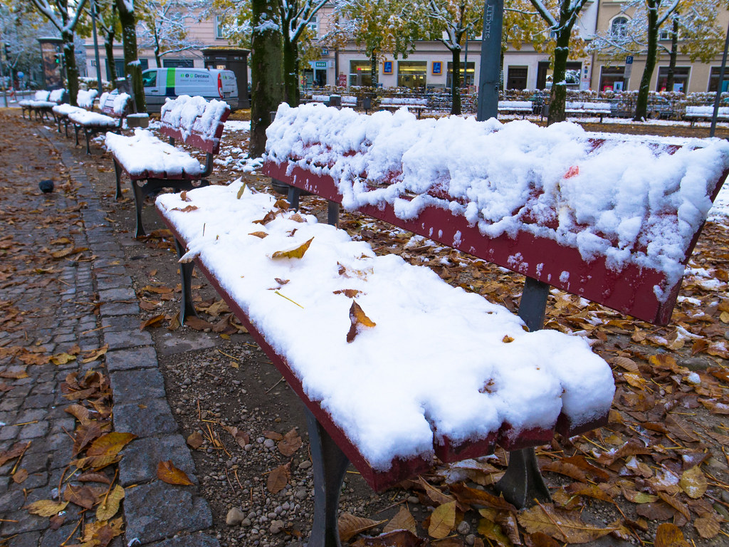 Oct. Munich - Snow - GRD4