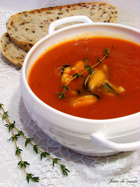 Томатный суп с мидиями - подробный рецепт | «Kamseafood»