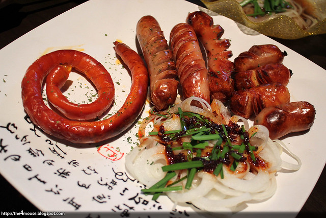 치맥 - Assorted Sausages
