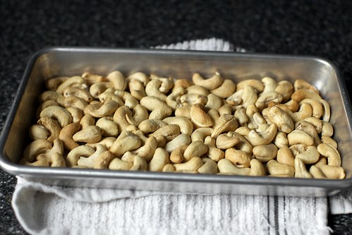 toasted cashews