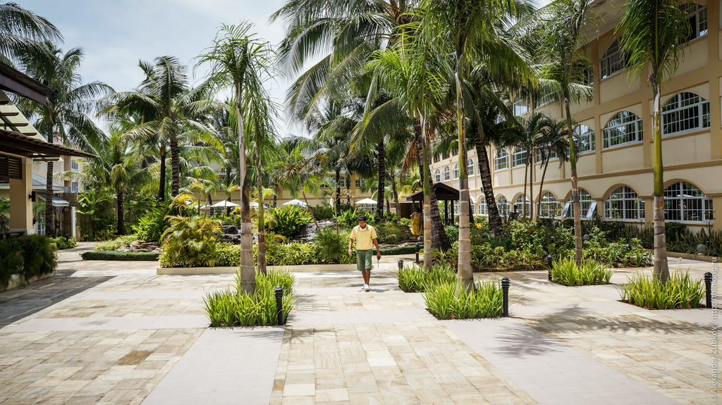 Территория отеля Boracay Garden Resort