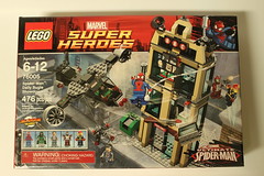 LEGO Marvel Super Heroes Spider-Man: Daily Bugle Showdown (76005)