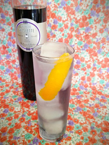Orange-Violet Cocktail Recipe