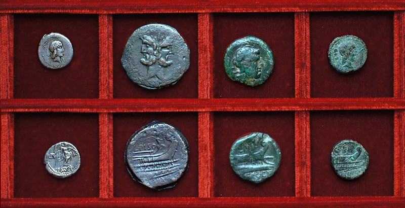 RRC 340 L.PISO FRVGI Calpurnia quinarius, bronzes, Ahala collection, coins of the Roman Republic