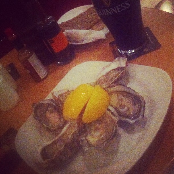 Oysters and a pint