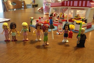 Luke Skywalker visits the LEGO Friends