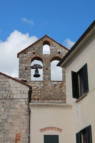 Magliano in Toscana: campane di paese