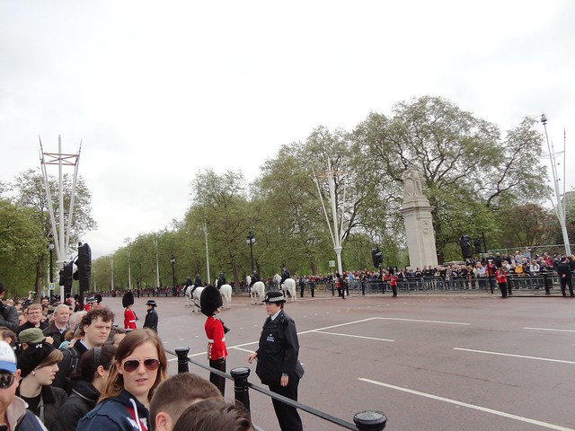 Queen - leaving Buckingham Palace to open Parliament