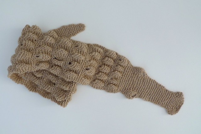 alligator scarf