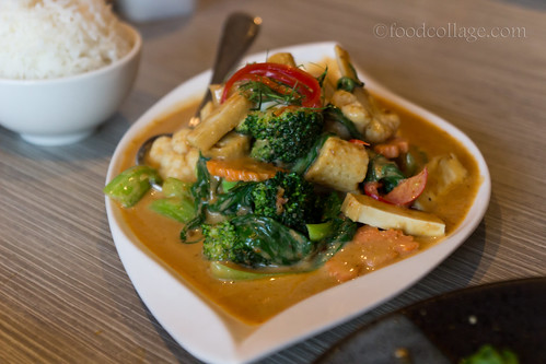 Thai Red Curry at Thai Basil (Toronto)