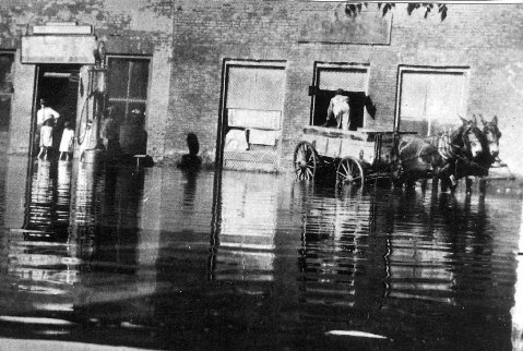 CHAPPELLS FLOOD 1927 Dr. Willie in doorway of store
