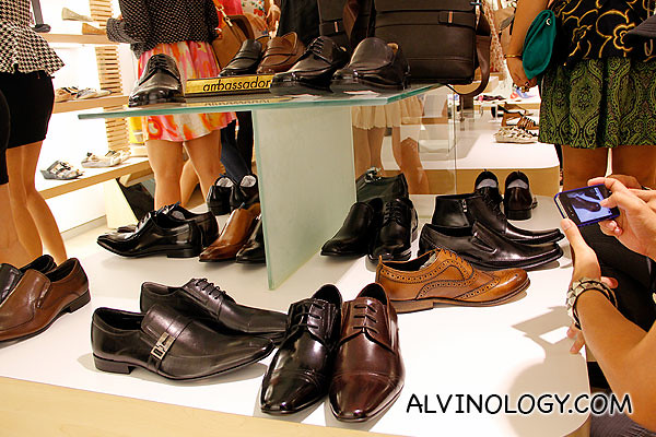 Leather work shoes from the Bata Ambassador range 