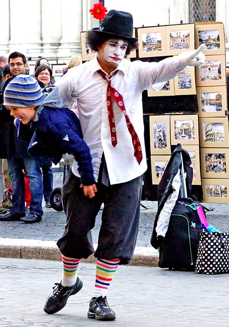 child-clown-rome-2013-03090