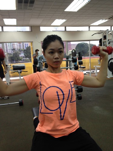 Trained by Singapore personal trainer