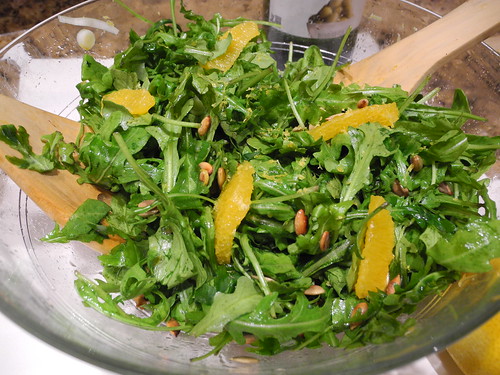 Aurgula orange salad with pumpkin seeds and lemon dressing 1