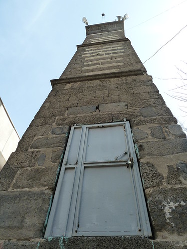 Diyarbakır's Four-footed minaret by mattkrause1969