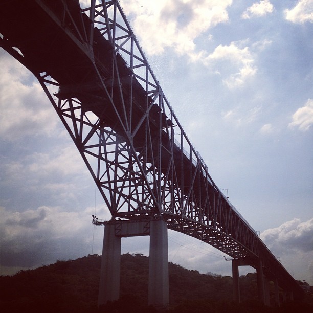Under the bridge, arriving to the Pacific Ocean. #panama #canal