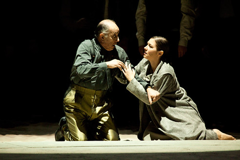 Nabucco (Act II, Scene II): Nabucco (Leo Nucci), Fenena (Veronica Simeoni). Photo: Rudy Amisano