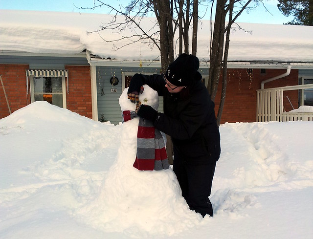 We're building a snowman - 1