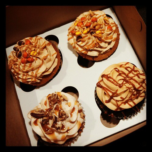 Yum! #QueenCity #Cupcakes #manchvegas #sodelicious #dessert