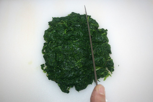23 - Spinat zerkleinern / Mince spinach