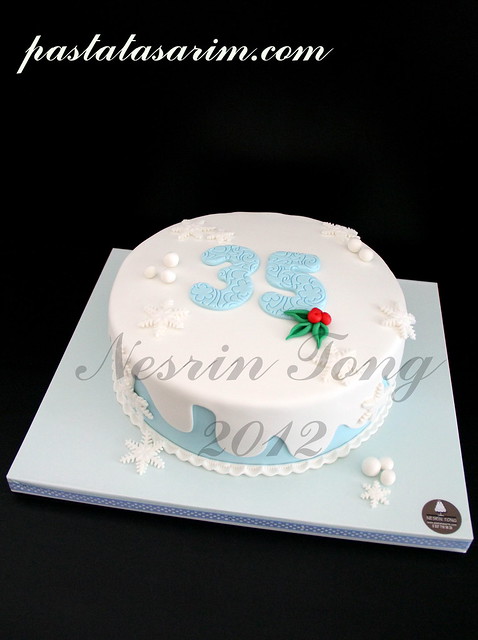 35.yıldönümü pastası