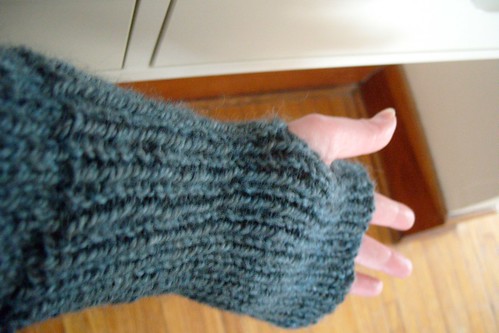 mittens or sleeves? both.