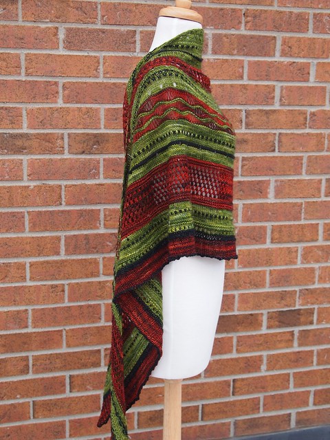 test knit-Misae shawl