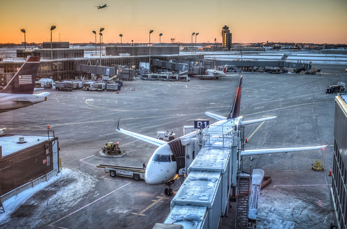 HDR: MSP Airport - view from the observation deck