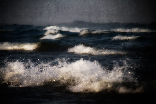 dark surf by McBeth